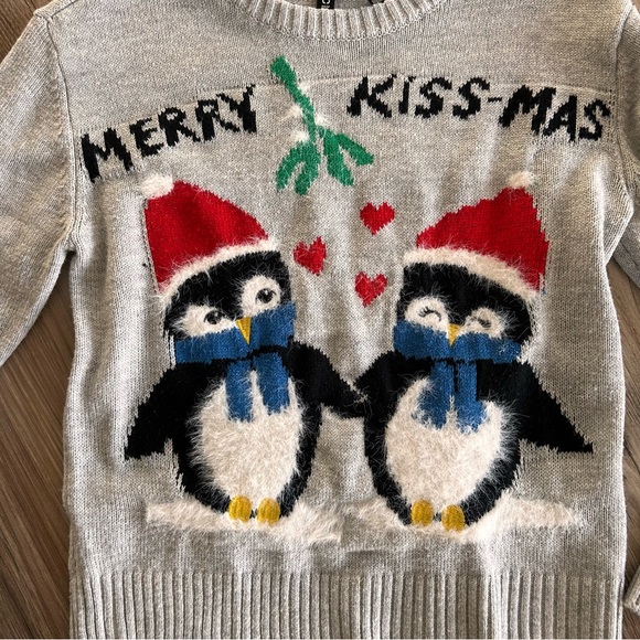 H&M Penguin Christmas Sweater - Picture 2 of 4